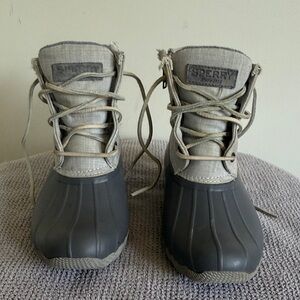 Sperry Saltwater rain boots in gray textile and rubber